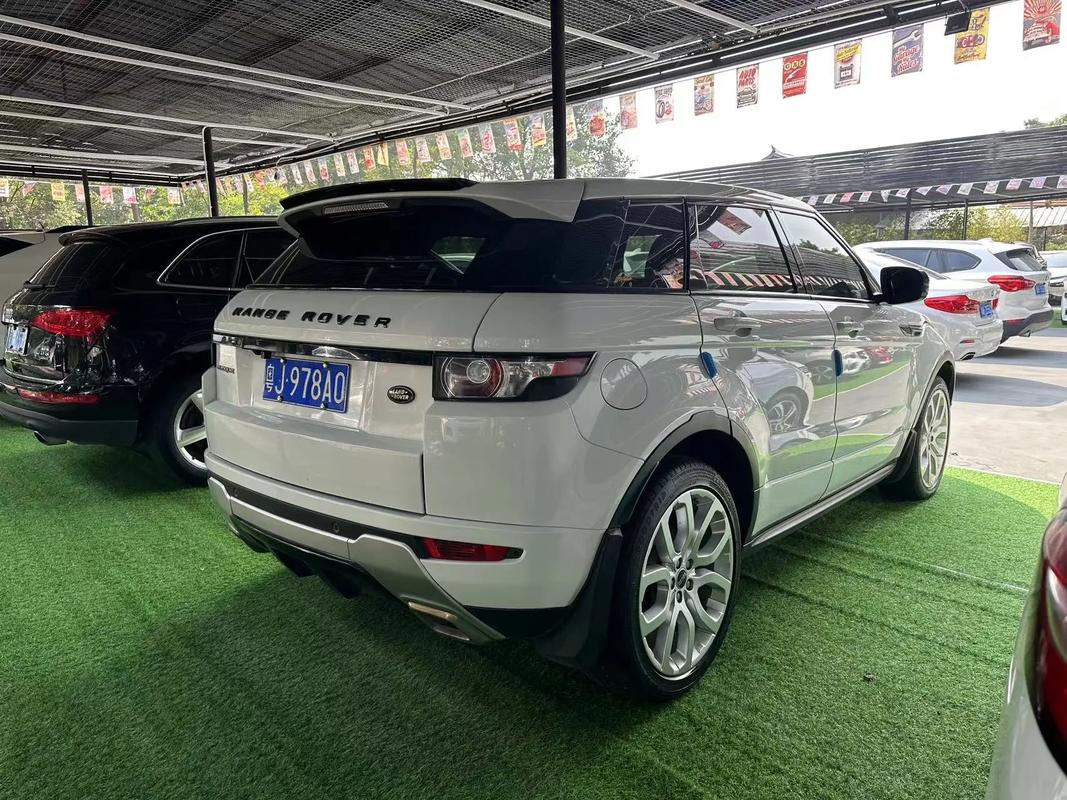 路虎极光2013款参数配置(13年路虎极光参数)