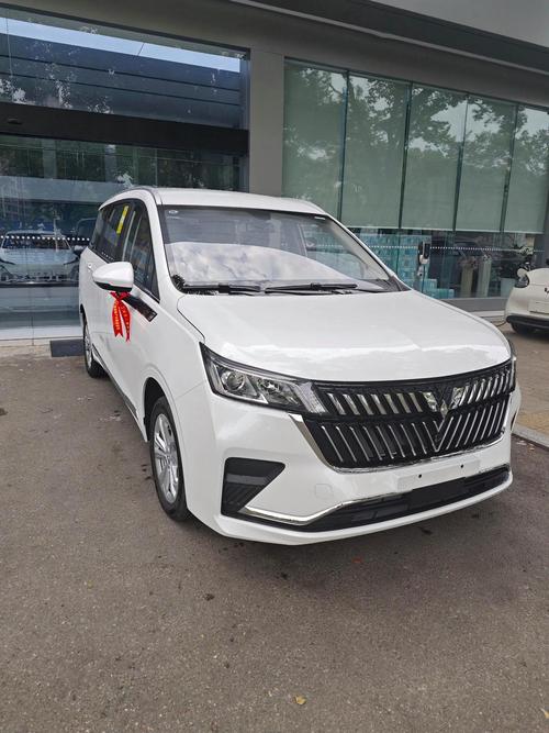 2023款七座商务车 2021款七座商务车